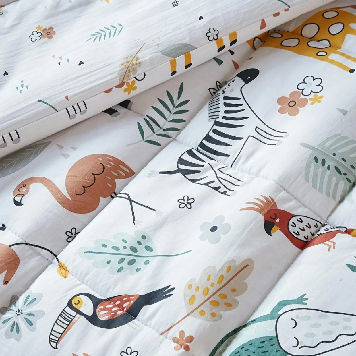 Couette imprimée enfant coton et deux taies d'oreiller (240 x 220 cm) Savane Multicolore