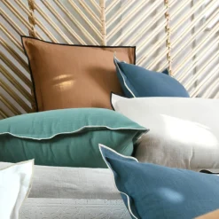 Coussin carré coton (45 x 45 cm) Helios Noir