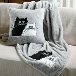 Coussin de Noël carré (45 cm) Douillet Gris