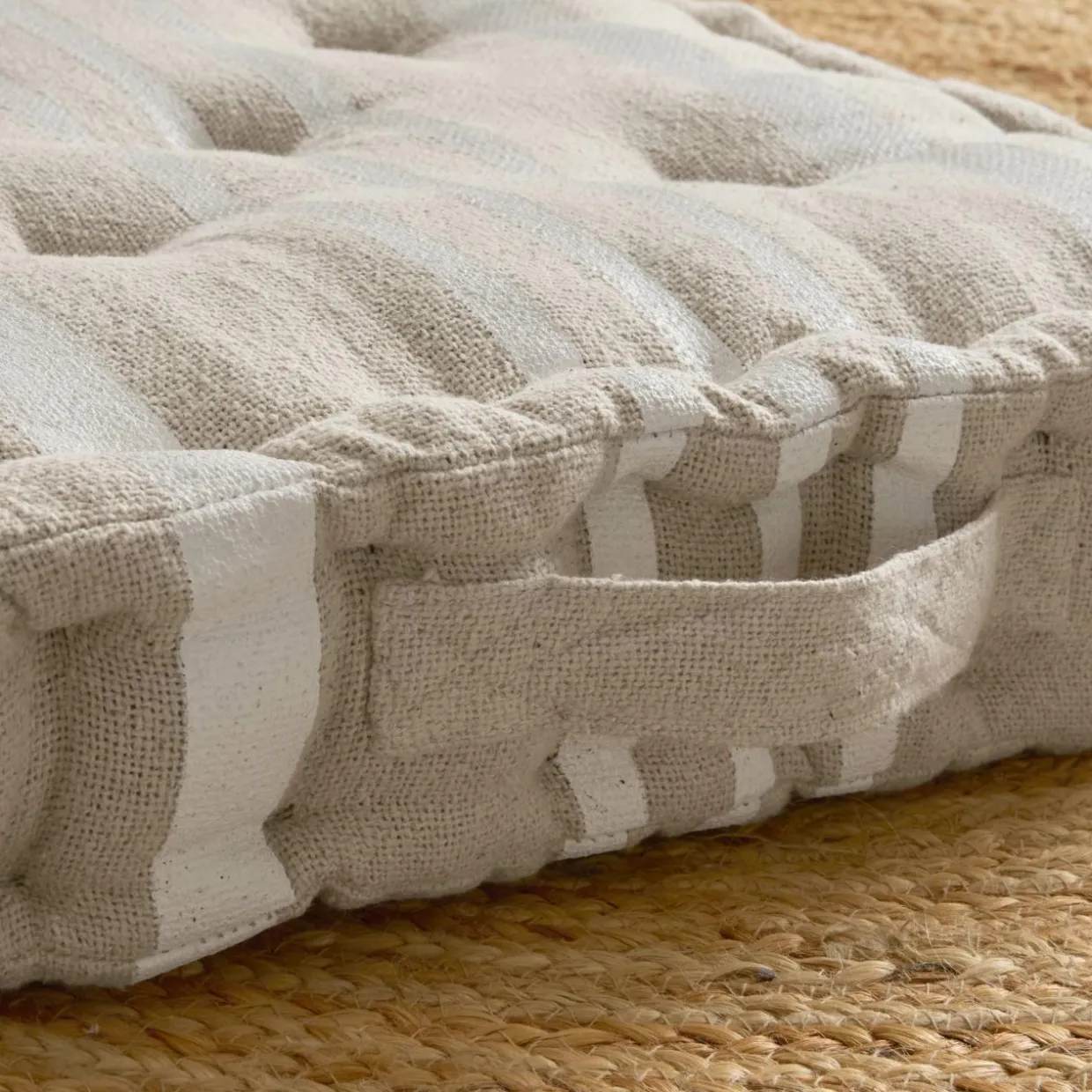 Coussin de sol extérieur (45 x H10 cm) Nautira Ecru