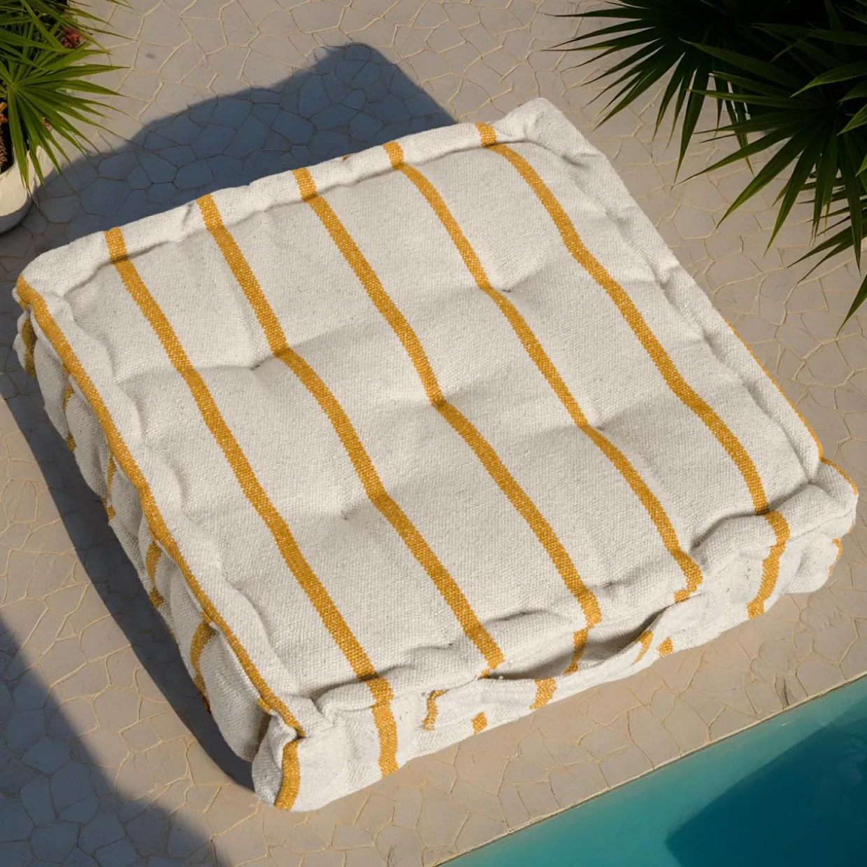 Coussin de sol extérieur toile de coton (45 x 45 cm) Ocealys Jaune moutarde