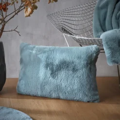 Coussin rectangulaire fausse fourrure (40 x 60 cm) Finn Bleu