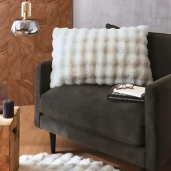 Coussin rectangulaire fausse fourrure (50 x 80 cm) Toronto Ivoire