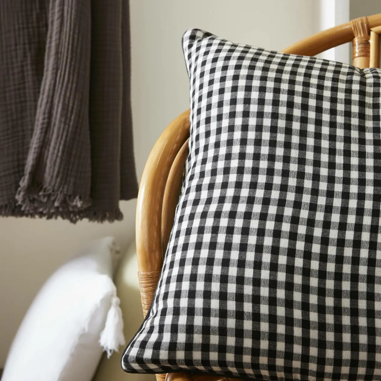 Coussin rectangulaire gaze de coton (40 x 60 cm) Gaïa vichy Noir