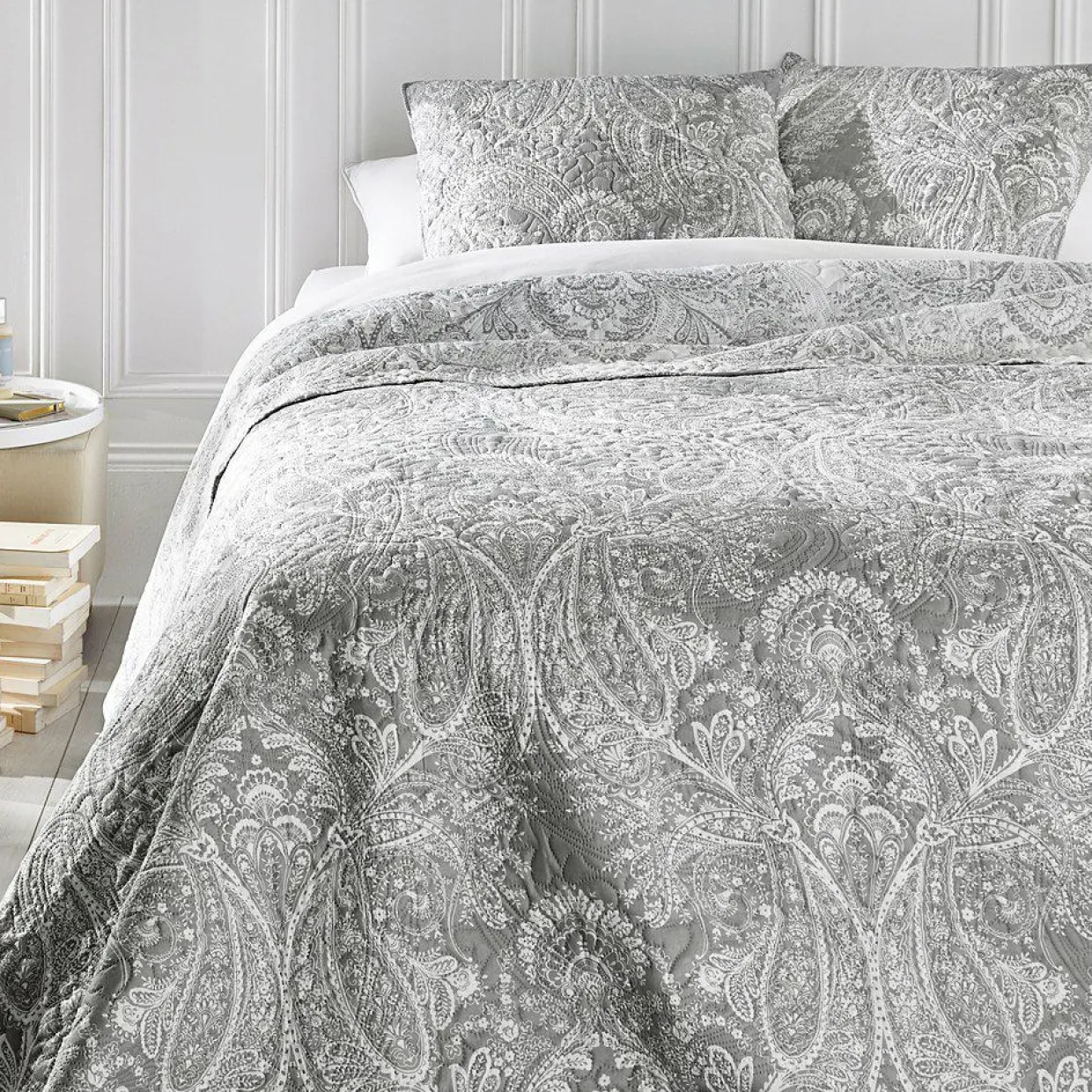 Couvre-lit et taies d'oreiller (240 x 260 cm) Marie Gris clair