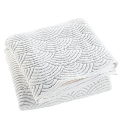 Couvre-lit matelassé et deux taies d'oreiller (220 x 240 cm) Cassandra Ecru