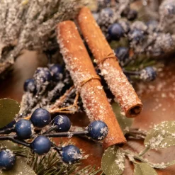 Guirlande de sapin (180 cm - D20) Garnie Baies bleues