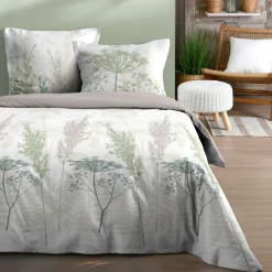 Housse de couette et deux taies d'oreiller en coton (240 x 220 cm) Greta Vert sauge