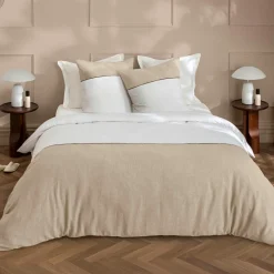 Housse de couette et deux taies d'oreiller coton (240 x 220 cm) Gabrielle Beige