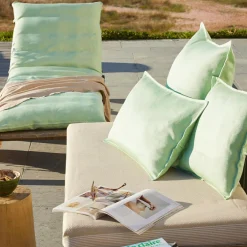 Housse de coussin extérieur carrée (60 x 60 cm) Naia Vert caraïbes