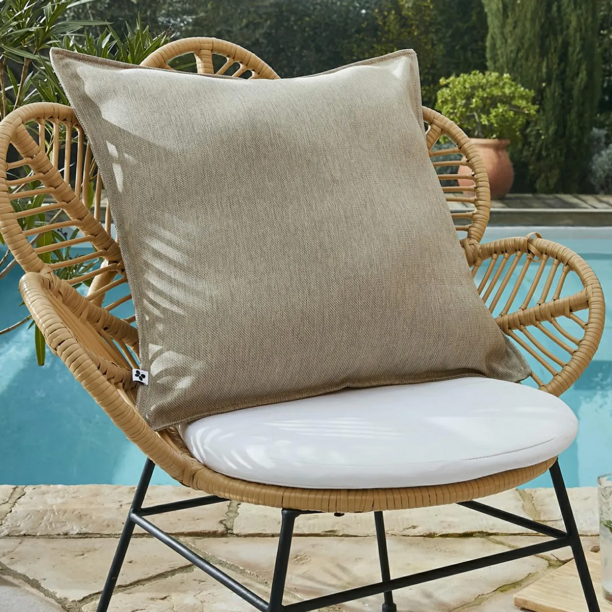 Housse de coussin extérieur carrée (60 x 60 cm) Naia Beige sable