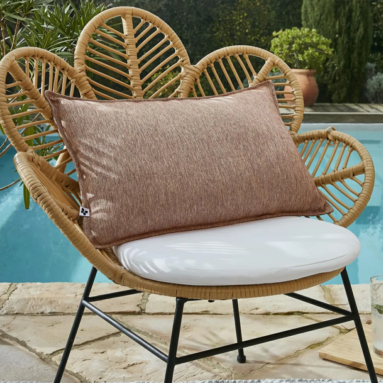 Housse de coussin extérieur rectangulaire (40 x 60 cm) Naia Corail