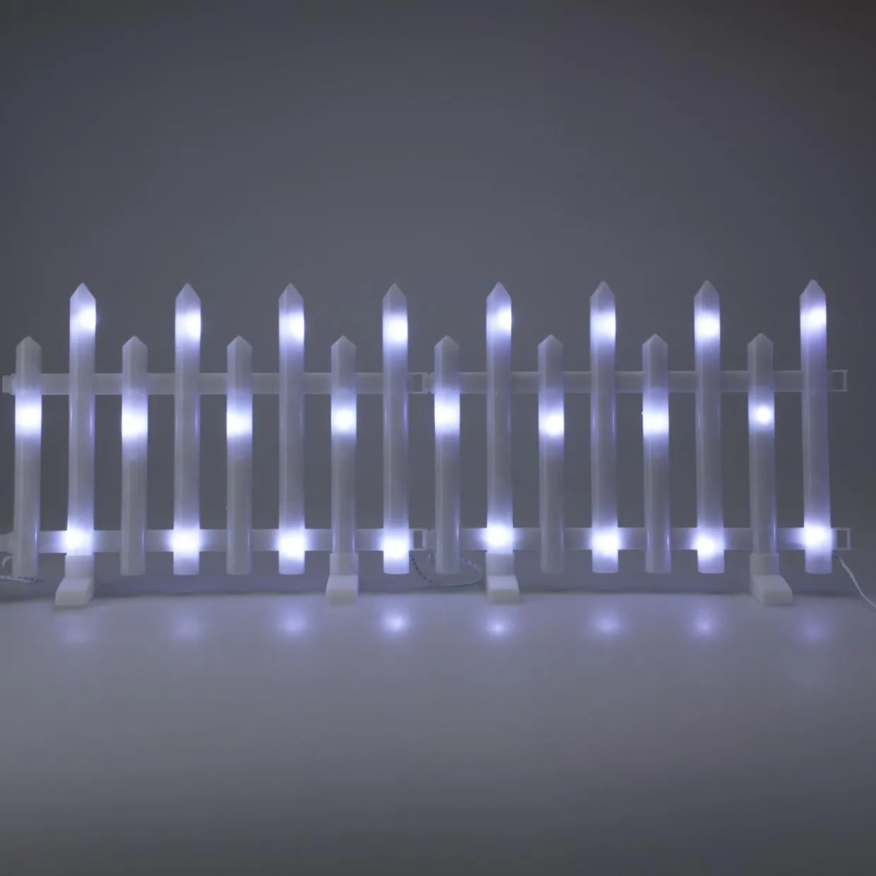 Lot de 8 barrières lumineuses 192 LED (2,80 m x H25 cm) Féerie Blanc froid