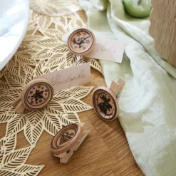 Lot de 8 pinces à linge Boutons imprimés