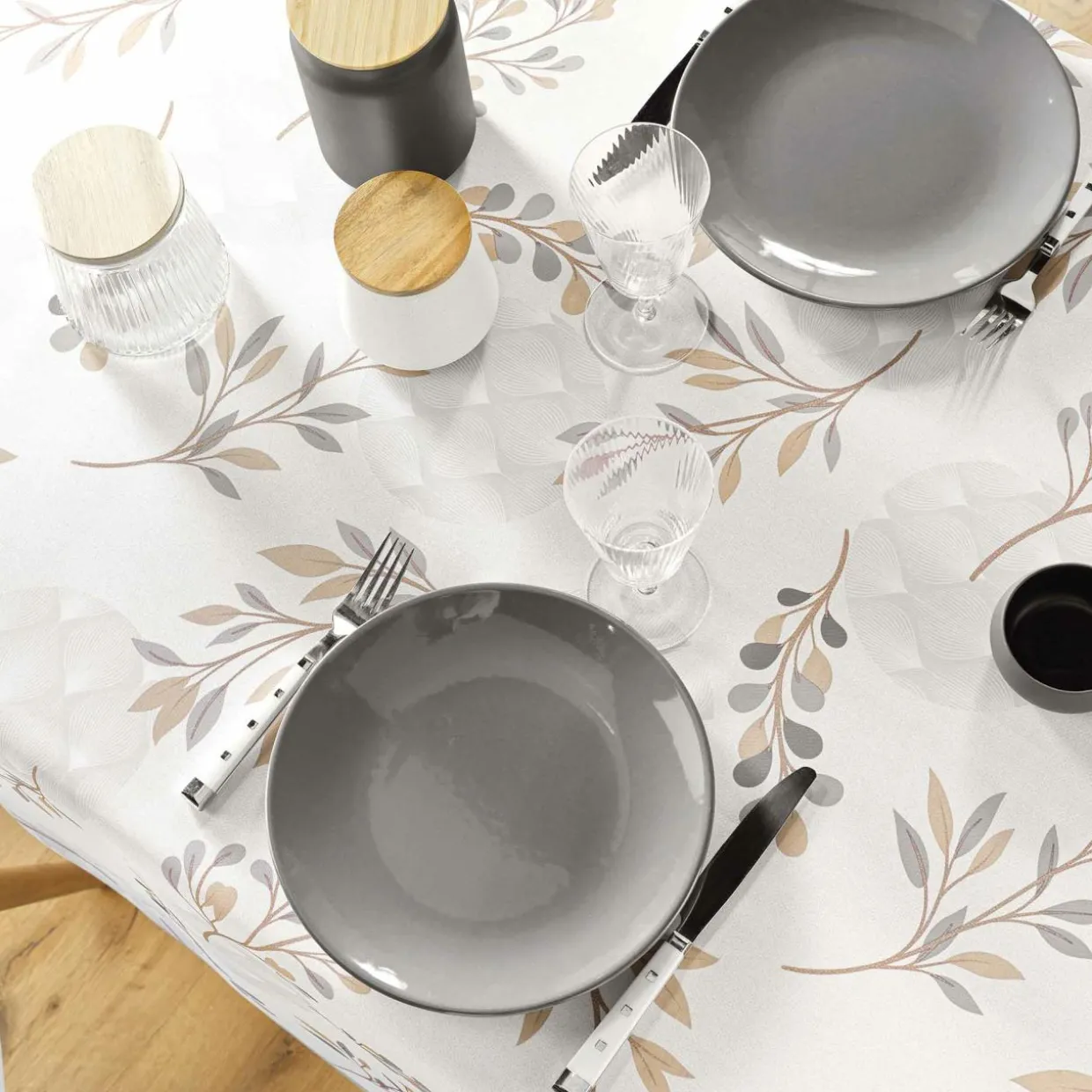 Nappe rectangulaire anti tache (150 x 240 cm) Manola Ecru