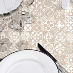 Nappe rectangulaire enduite PVC (140 x 240 cm) Carella Blanche