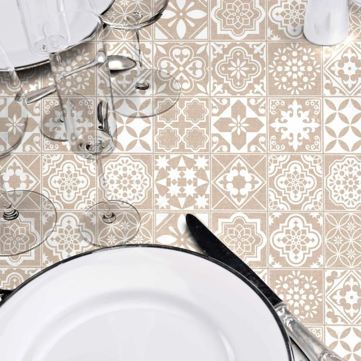 Nappe ronde enduite PVC (160 cm) Carella Blanche