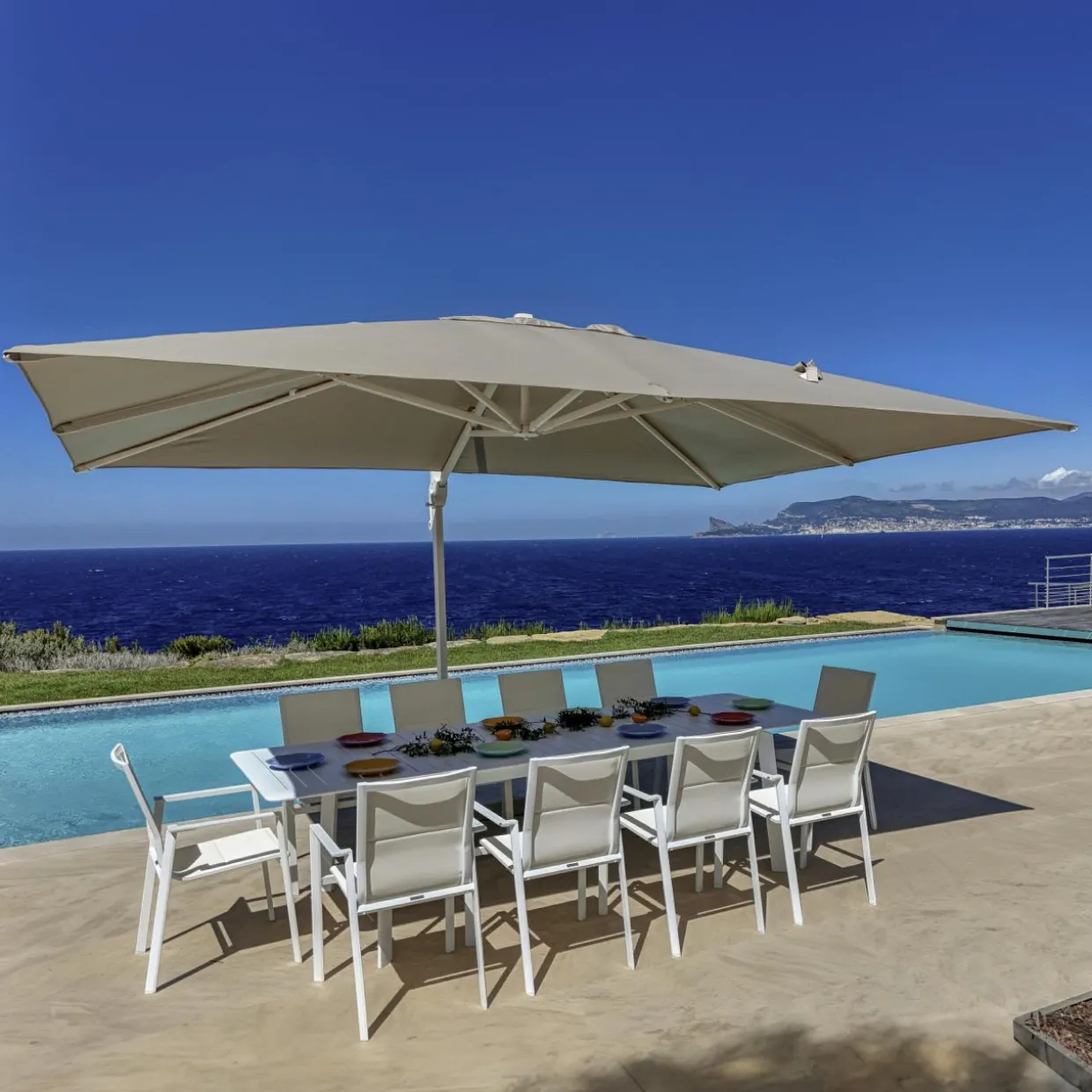 Parasol déporté rectangulaire aluminium (4 x 3 m) Yucatan Blanc et taupe