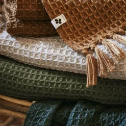 Plaid canapé matière recyclée (130 x 160 cm) Gabin Beige pampa