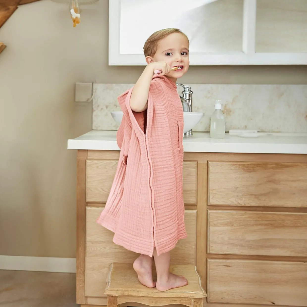 Poncho de bain enfant gaze de coton 6/10 ans Gaïa Rose pêche