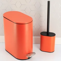 Poubelle à pédale avec frein de chute Black Line Terre de sienne