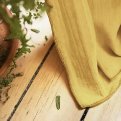 Rideau gaze de coton ajustable (140 x max 300 cm) Gaïa Jaune safran