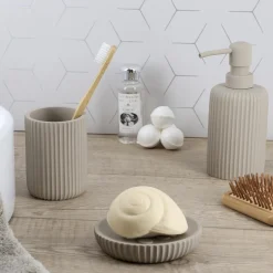 Set d'accessoires salle de bain résine Strié Taupe