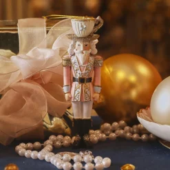 Suspension de Noël (H12 cm) Casse-noisette Tea time Rose