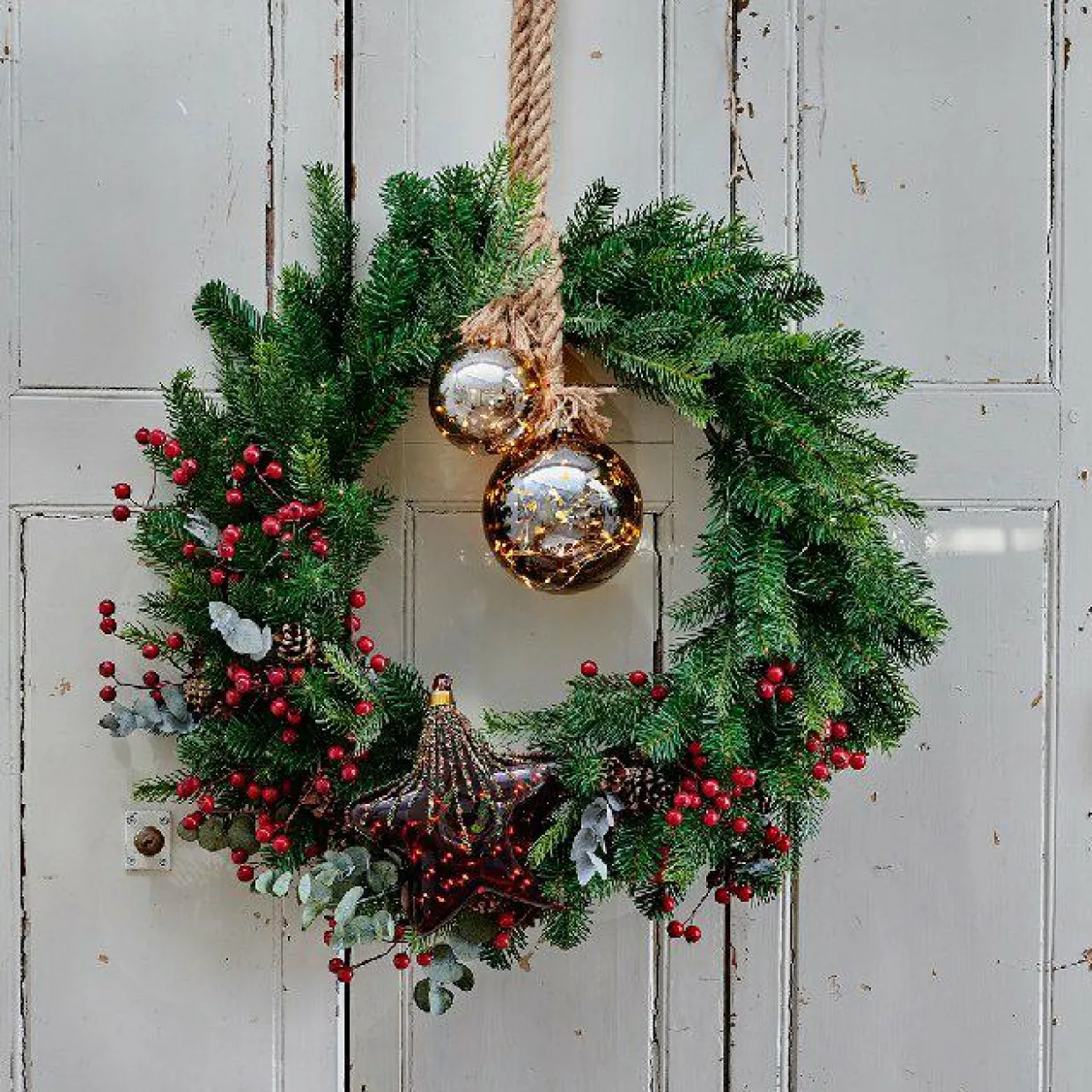 Suspension lumineuse à piles 30 LED (D14 cm) Boule de Noël ambrée Blanc chaud