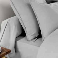 Taie d'oreiller carrée flanelle de coton (63 x 63 cm) Nina Gris clair