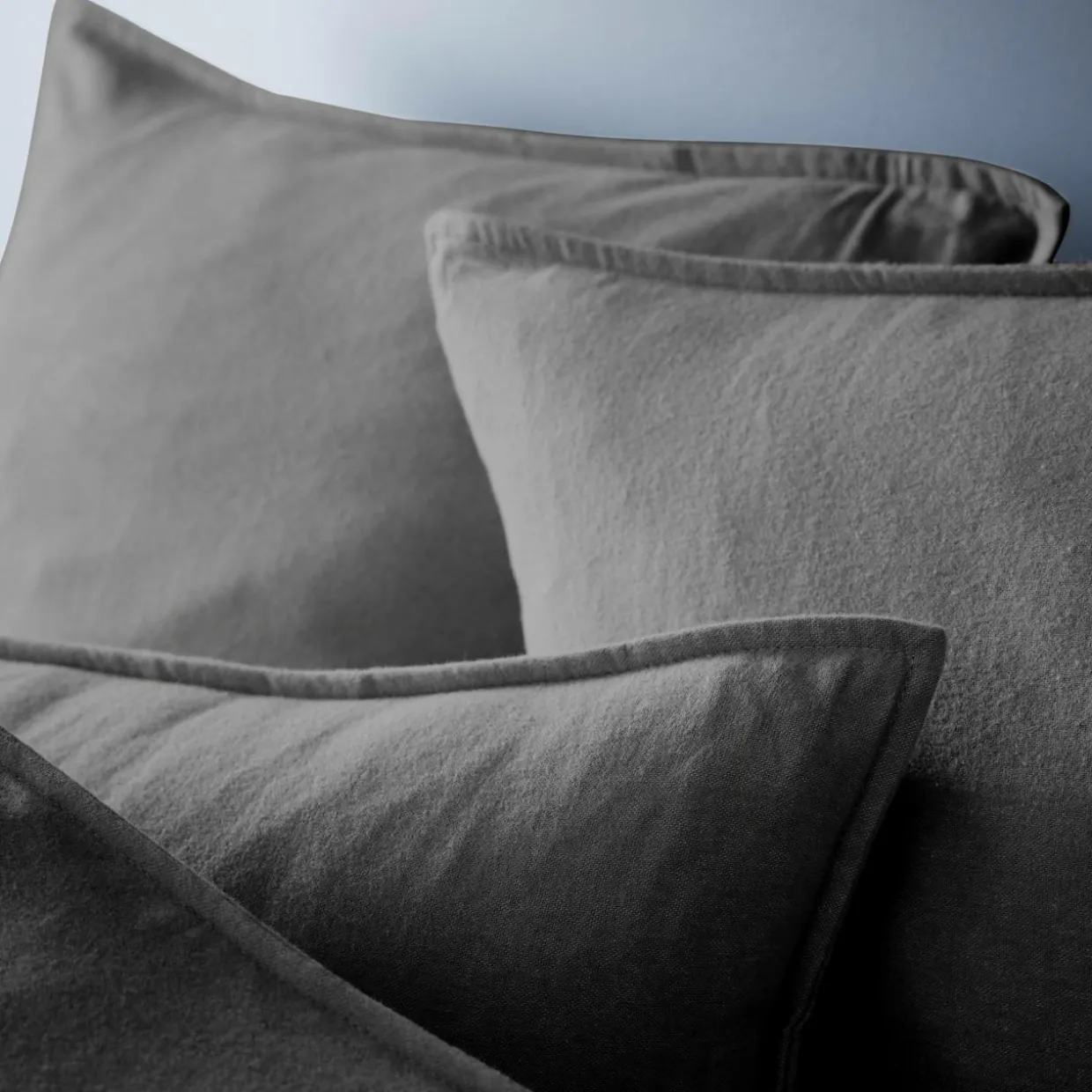 Taie d'oreiller rectangulaire flanelle de coton (50 x 70 cm) Nina Gris anthracite