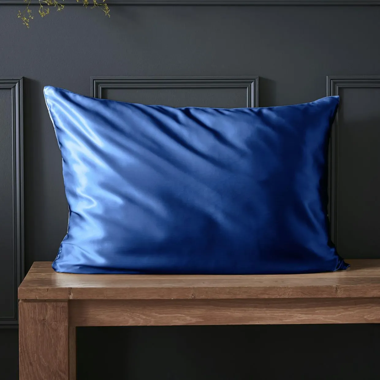 Taie d'oreiller rectangulaire soie de mûrier (50 x 80 cm) Mizuki Bleu marine