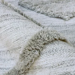 Tapis de salon rectangulaire matière recyclée tuftée (140 x 200 cm) Kaito Ivoire