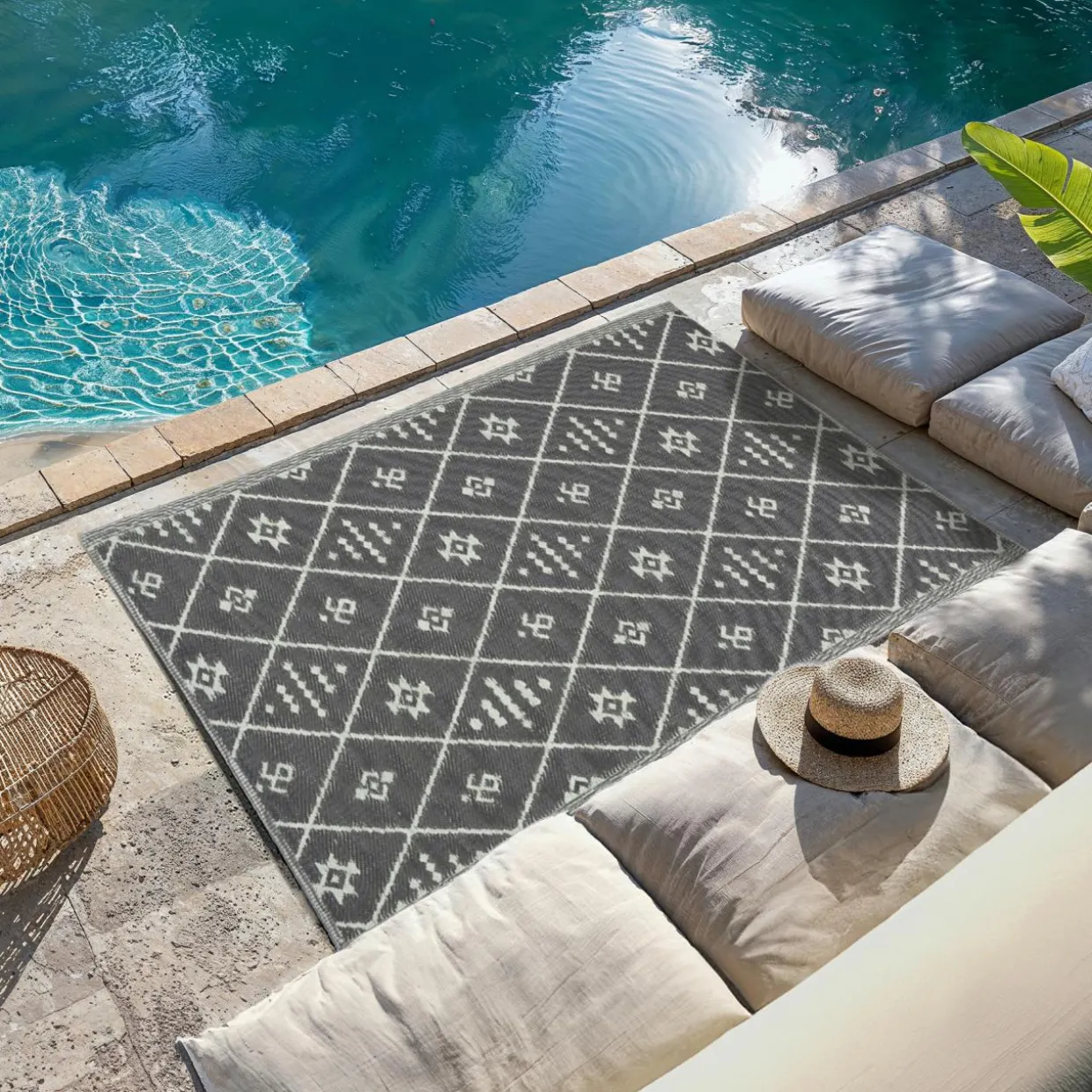 Tapis d'extérieur rectangulaire (180 x 120 cm) Inca Gris